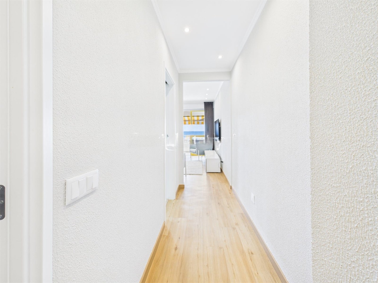 WhatsApp Image 2025-10-18 at 10.22.33 (6)